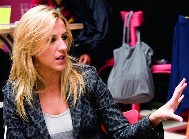 Συνάντηση Πανούση – Δούρου για συνεργασία του υπουργείου με την Περιφέρεια