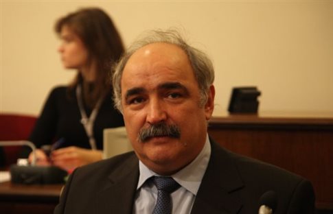 To Τμήμα Δικαιωμάτων ΣΥΡΙΖΑ ζητά την παραίτηση και του υφυπουργού Μπόλαρη
