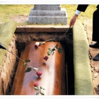 funeral_466_355