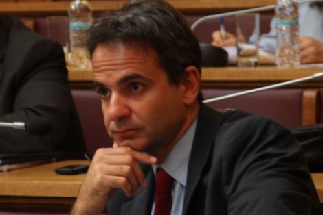 Κυρ.Μητσοτάκης: Δεν θέλω να καταψηφίσω τον Παυλόπουλο, θα είμαι απών