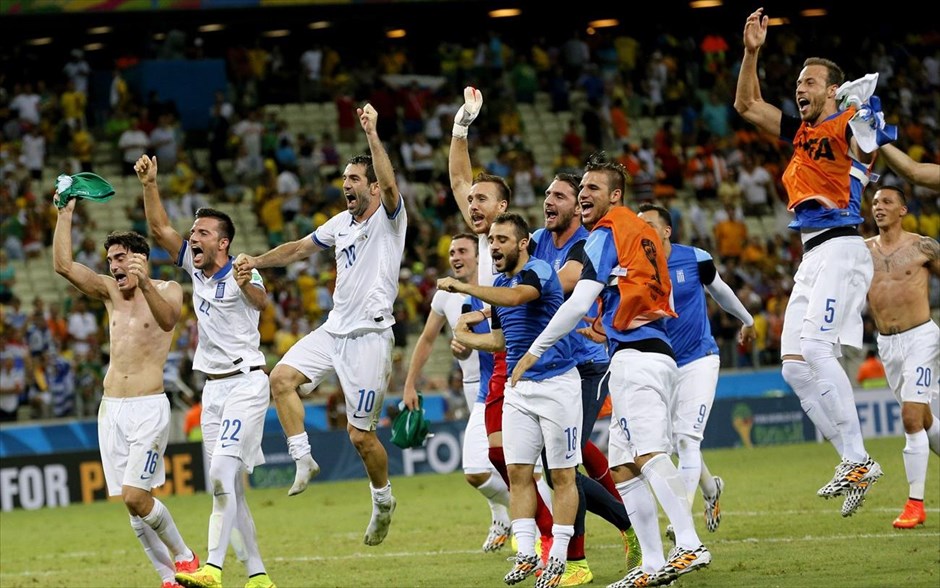 Η πολιτειακή και πολιτική ηγεσία για την πρόκριση της Εθνικής στους «16»