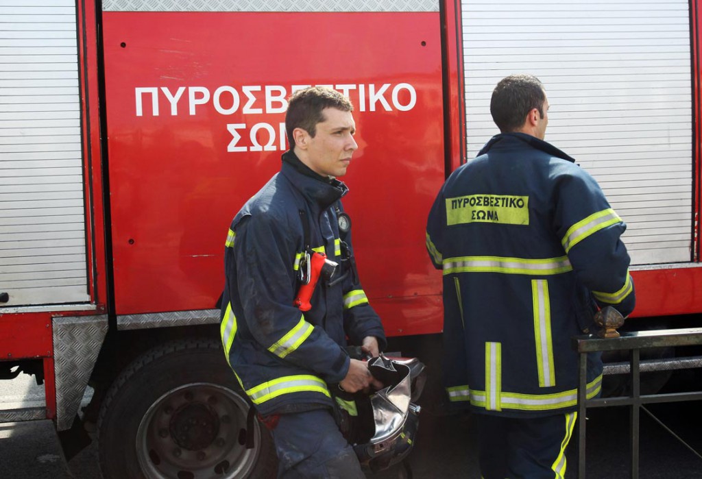 Διορίζονται 500 πυροσβέστες
