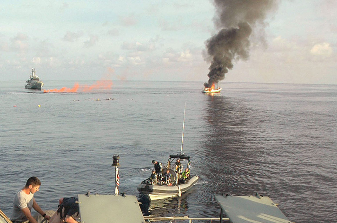 Βυθίστηκε σκάφος με λαθρομετανάστες ανοιχτά της Τήλου