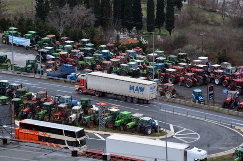 Στους δρόμους 6.000 τρακτέρ