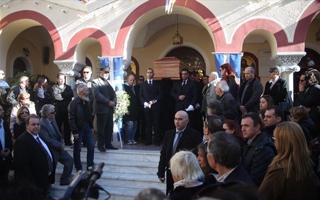 Το «τελευταίο αντίο» στον Μάκη Ψωμιάδη