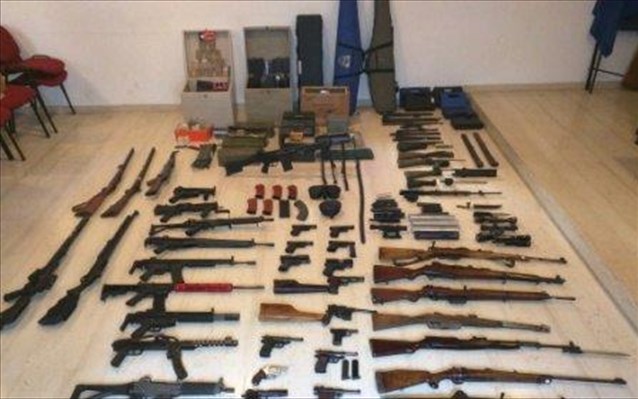 Είχαν μετατρέψει γκαρσονιέρα σε οπλοστάσιο