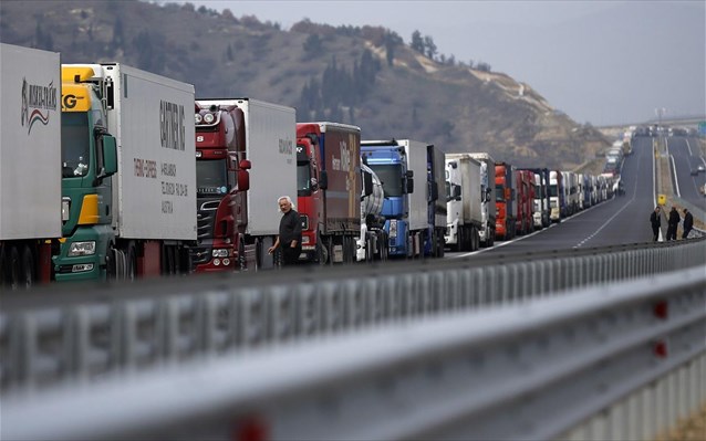 Απαγόρευση κυκλοφορίας για φορτηγά άνω του 1,5 τόνου εν όψει Πάσχα