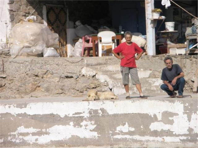 «Βρήκα σ’ ένα ρέμα τα συντρίμμια του ελικοπτέρου» λέει η Ειρήνη Κατσοτούρχη