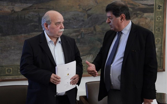 Πάνω από 5.800 καταγγελίες για επιχειρήσεις στον ΣτΚ το 2015
