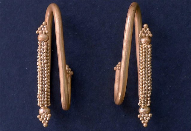 mutilini-tafos-tis-geometrikis-periodou (2)