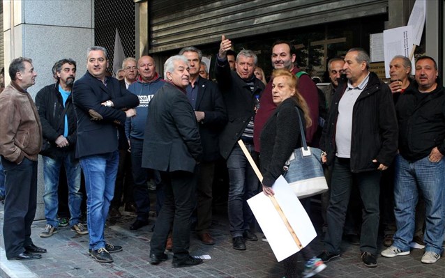 Παραμένουν έξω από το ΥΠΟΙΚ τα μέλη της ΠΟΕΔΗΝ