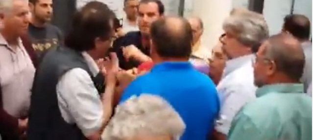 «Έκρηξη» πολιτών σε βάρος εκπροσώπων του ΣΥΡΙΖΑ στην Ιεράπετρα