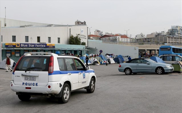 Σύλληψη 23χρονου πρόσφυγα στο λιμάνι του Πειραιά