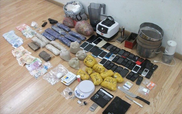Πάνω από 14 τα μέλη της εγκληματικής οργάνωσης εισαγωγής και διακίνησης ναρκωτικών