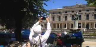 «Βουνό» τα σκουπίδια την Κέρκυρα