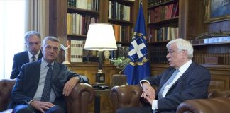 Με Παυλόπουλο και Τσίπρα συναντήθηκε ο Ύπατος Αρμοστής του ΟΗΕ για τους Πρόσφυγες