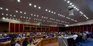 Τηλεοπτικές άδειες: Τα επόμενα βήματα της κυβέρνησης