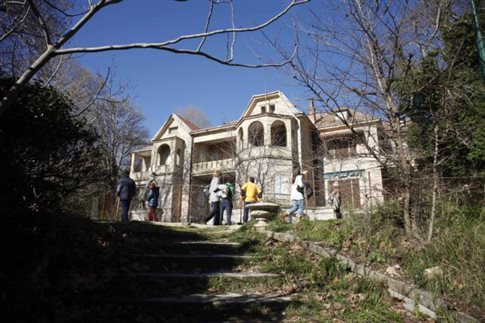 basilika tatoi