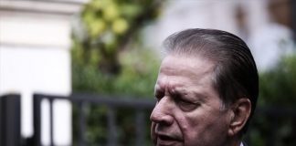 «53+»: Οι συλλογικές διαδικασίες δεν πρέπει να παρακάμπτονται, όπως στην περίπτωση Β. Πολύδωρα