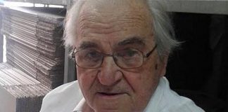 Πέθανε ο επί δεκαετίες δήμαρχος της Νέας Σμύρνης Μπάμπης Μπεχλιβανίδης