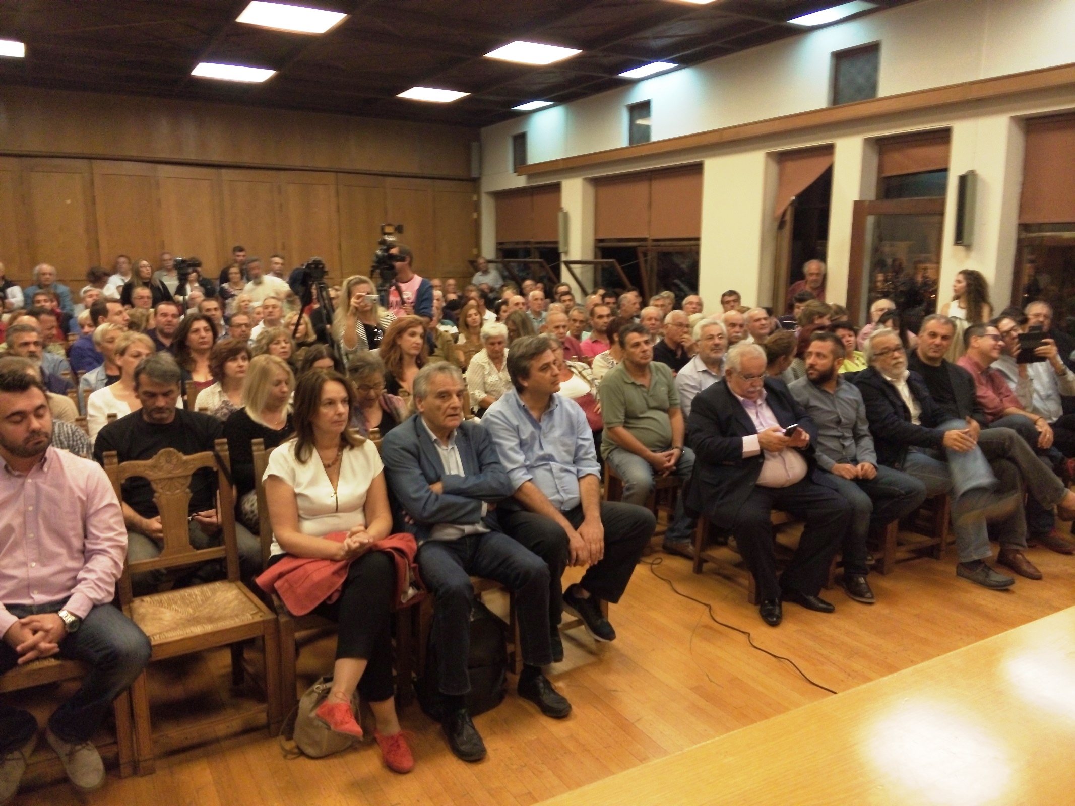 ΣΥΡΙΖΑ ΚΟΣΜΟΣ