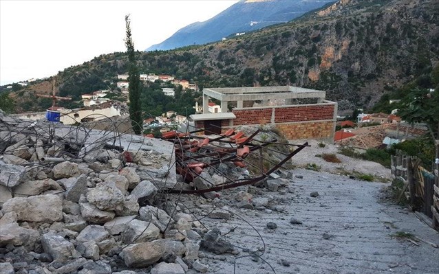 albania-katedafistike-o-naos-tou-agiou-athanasiou-sti-xeimarra