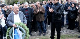 Κατάθεση στεφάνων στο Πολυτεχνείο από Βούτση και Γαβρόγλου