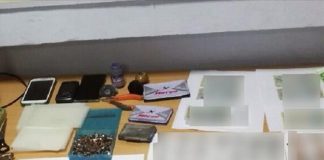Εργαστήριο πλαστών εγγράφων μέσα σε αυτοκίνητο εντόπισε η ΕΛΑΣ