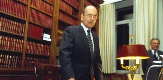 Στην Πάτρα η ταφή του Κωστή Στεφανόπουλου