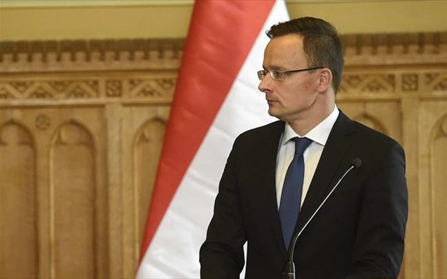 o-upourgos-eksoterikon-tis-ouggarias-peter-sgiarto