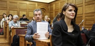 Αιχμηρό σχόλιο Στ. Θεοδωράκη για την αποχώρηση Μάρκου