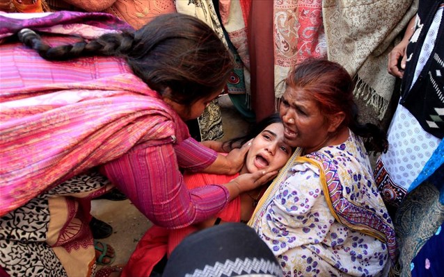 pakistan-34-nekroi-apo-toksiko-alkool-ftiagmeno-apo-after-seib