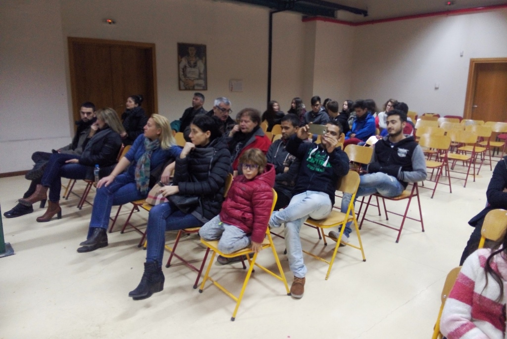ΜΕΤΑΝΑΣΤΕΣ ΕΚΔΗΛΩΣΗ2
