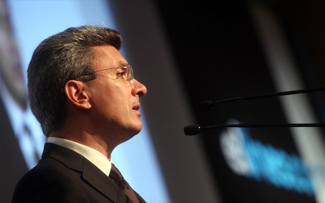 nikos-xatzinikolaou