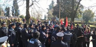 Ιωάννινα: Στο νοσοκομείο επτά αστυνομικοί μετά τις συμπλοκές με αντιεξουσιαστές