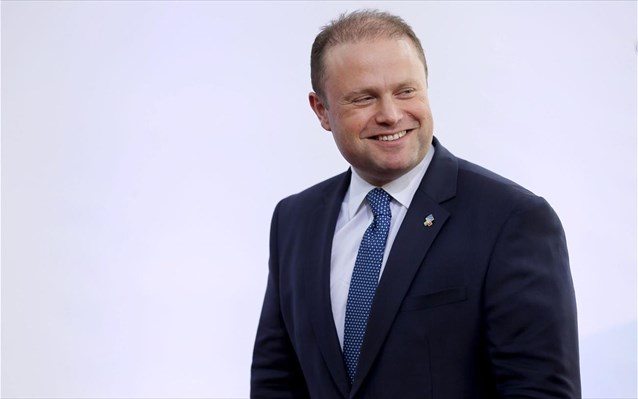 o-prothupourgos-tis-maltas-tzozef-mouskat-arxeiou