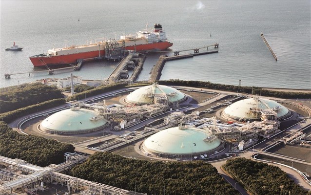 ygropoiimeno-fusiko-aerio-lng-deksamenes-pontoporos
