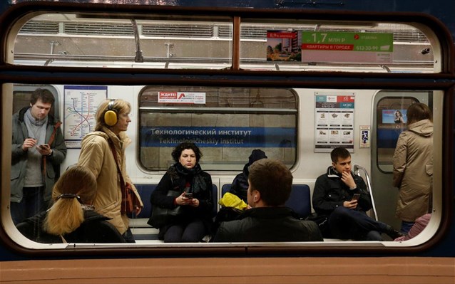 ekriksi-metro-rosia-agia-petroupoli