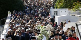 Πλήθος κόσμου αποχαιρέτησε τον Στάθη Ψάλτη