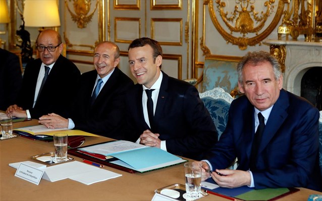 gallia-makron-upourgiko-sumboulio