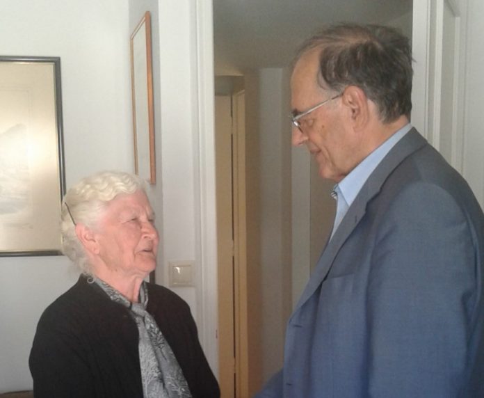 ΣΥΝΑΝΤΗΣΗ Γ. ΣΟΥΡΛΑ ΕΡΜΙΟΝΗΣ ΜΠΡΙΓΚΟΥ