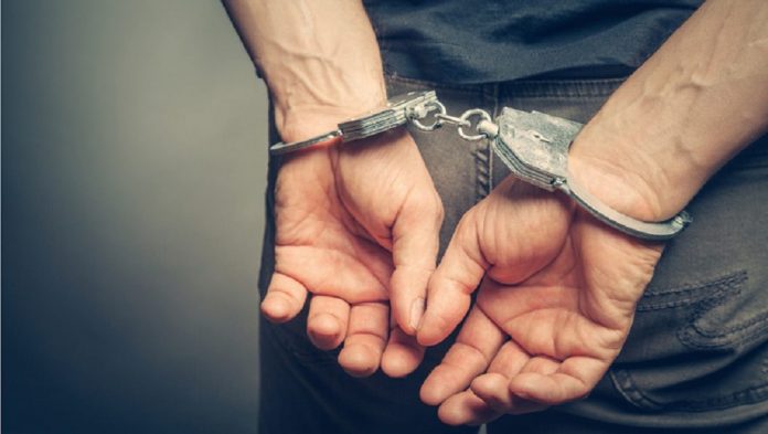Συνελήφθη 62χρονος Λαρισαίος απατεώνας στο Βόλο που παρίστανε τον τελωνειακό