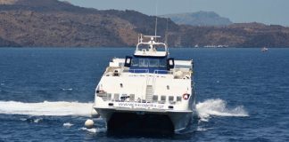 Δύο ελαφρά τραυματίες από πρόσκρουση του Sea jet 2 στο λιμάνι της Σίφνου