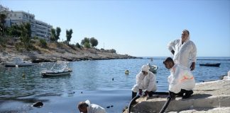 Το αργότερο έως αύριο η συνέχιση απάντλησης καυσίμων από το «Αγ. Ζώνη ΙΙ»
