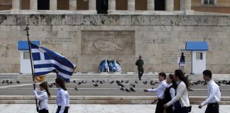 Εκδόθηκε η εγκύκλιος: Με κλήρωση η επιλογή του σημαιοφόρου