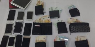 Εκατοντάδες χιλιάδες ευρώ τα κέρδη της σπείρας των πορτοφολάδων