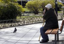 Πόσο θα ωφεληθούν οι συνταξιούχοι αν η αύξηση του 2,8% επεκταθεί και στην προσωπική διαφορά