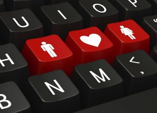 Του «πούλησε» έρωτα και… του πήρε 20.000 ευρώ