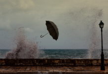 Με θυελλώδεις Βορειοδυτικούς ανέμους φεύγει το 2025
