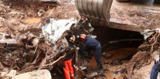 19 τα θύματα από τη φονική πλημμύρα